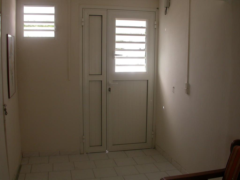 Maison De Vacances A St Anne Martinique Villa Sainte-Anne Exterior foto